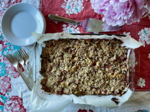 a crumble topped cake in a rectangle pan